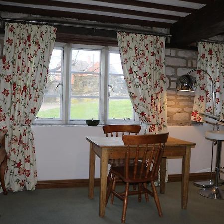 Flat 1 - The Old Mill - Bowbridge Lock - Stroud Appartement Stroud  Buitenkant foto